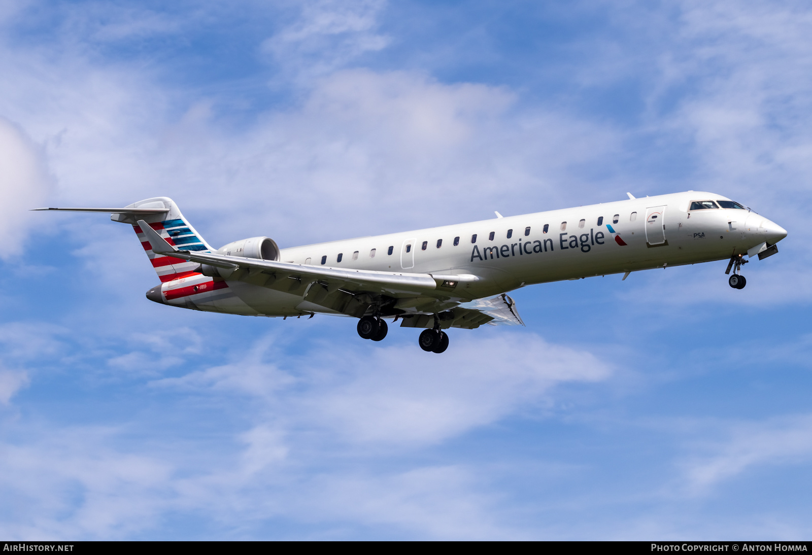 Aircraft Photo of N537EA | Bombardier CRJ-702ER NG (CL-600-2C10) | American Eagle | AirHistory.net #488278