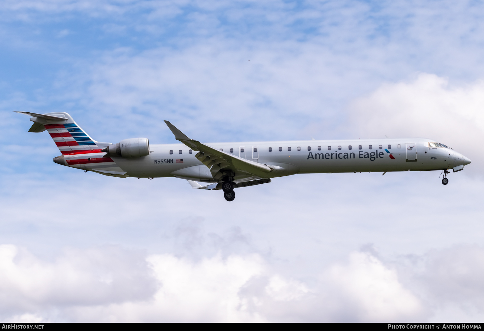 Aircraft Photo of N555NN | Bombardier CRJ-900LR (CL-600-2D24) | American Eagle | AirHistory.net #488284