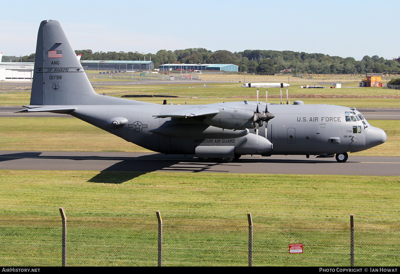 Aircraft Photo of 90-1798 / 01798 | Lockheed C-130H Hercules | USA - Air Force | AirHistory.net #488293