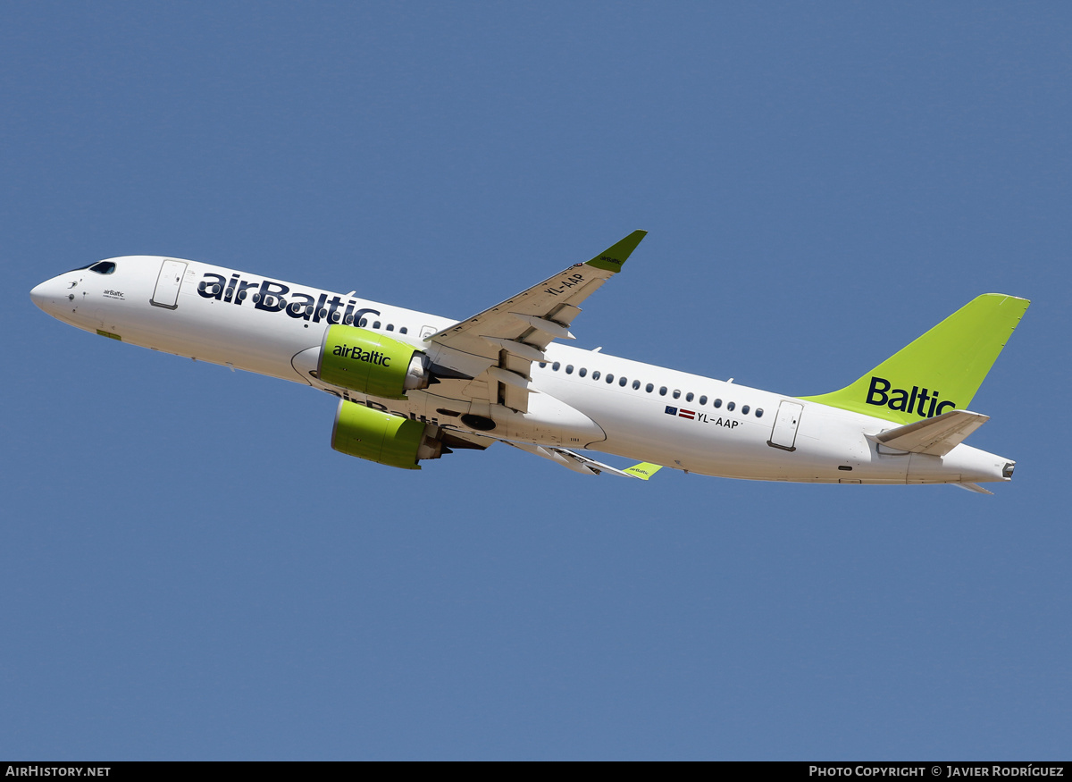 Aircraft Photo of YL-AAP | Airbus A220-371 (BD-500-1A11) | AirBaltic | AirHistory.net #488299