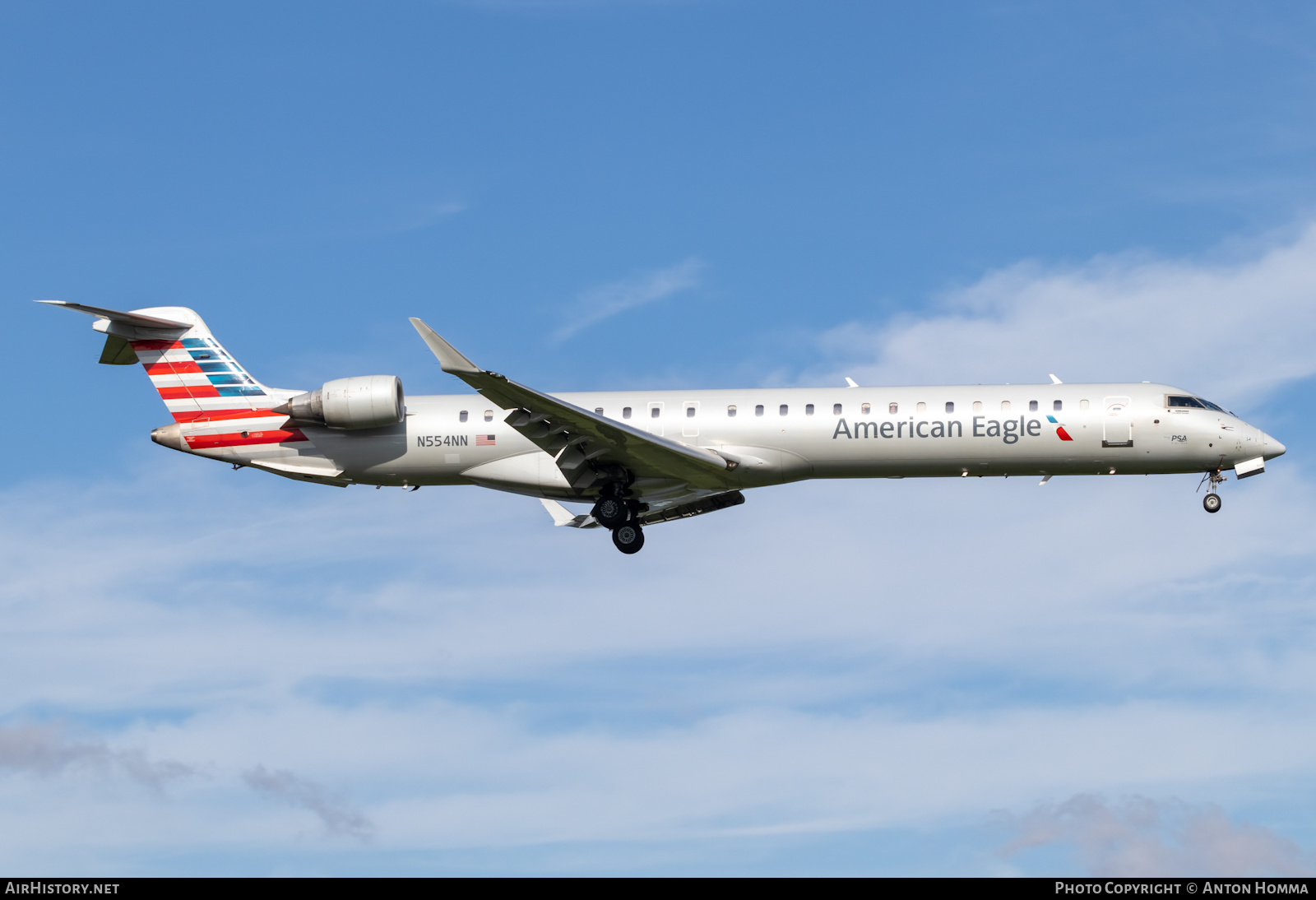 Aircraft Photo of N554NN | Bombardier CRJ-900LR (CL-600-2D24) | American Eagle | AirHistory.net #488311