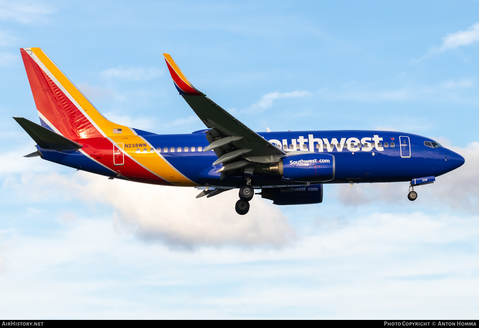Aircraft Photo of N238WN | Boeing 737-7H4 | Southwest Airlines | AirHistory.net #488316