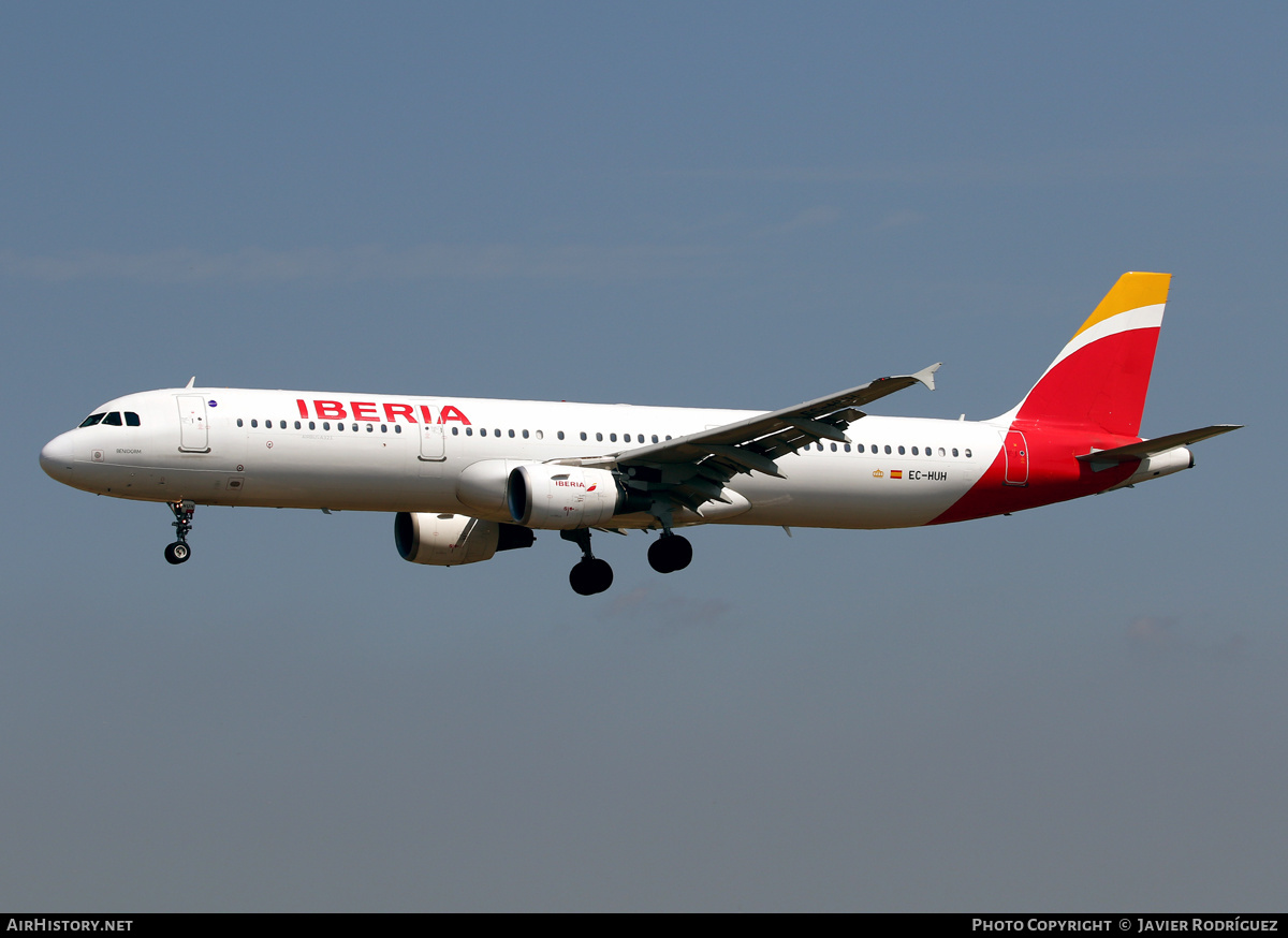 Aircraft Photo of EC-HUH | Airbus A321-211 | Iberia | AirHistory.net #488328