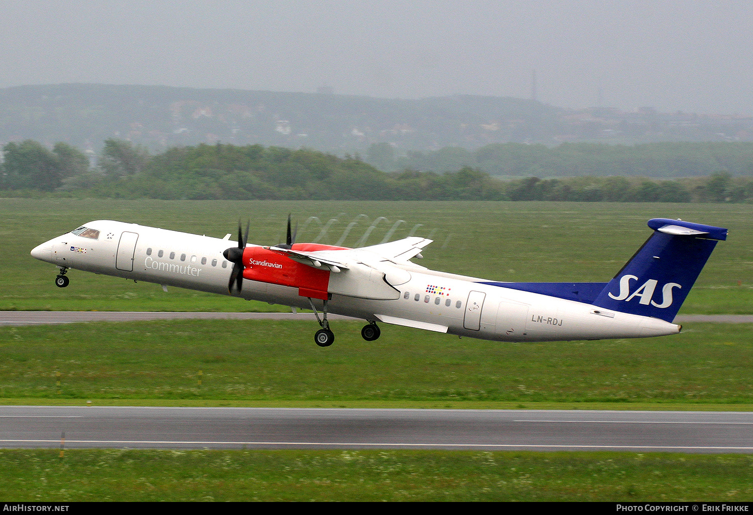 Aircraft Photo of LN-RDJ | Bombardier DHC-8-402 Dash 8 | Scandinavian Commuter - SAS | AirHistory.net #488759