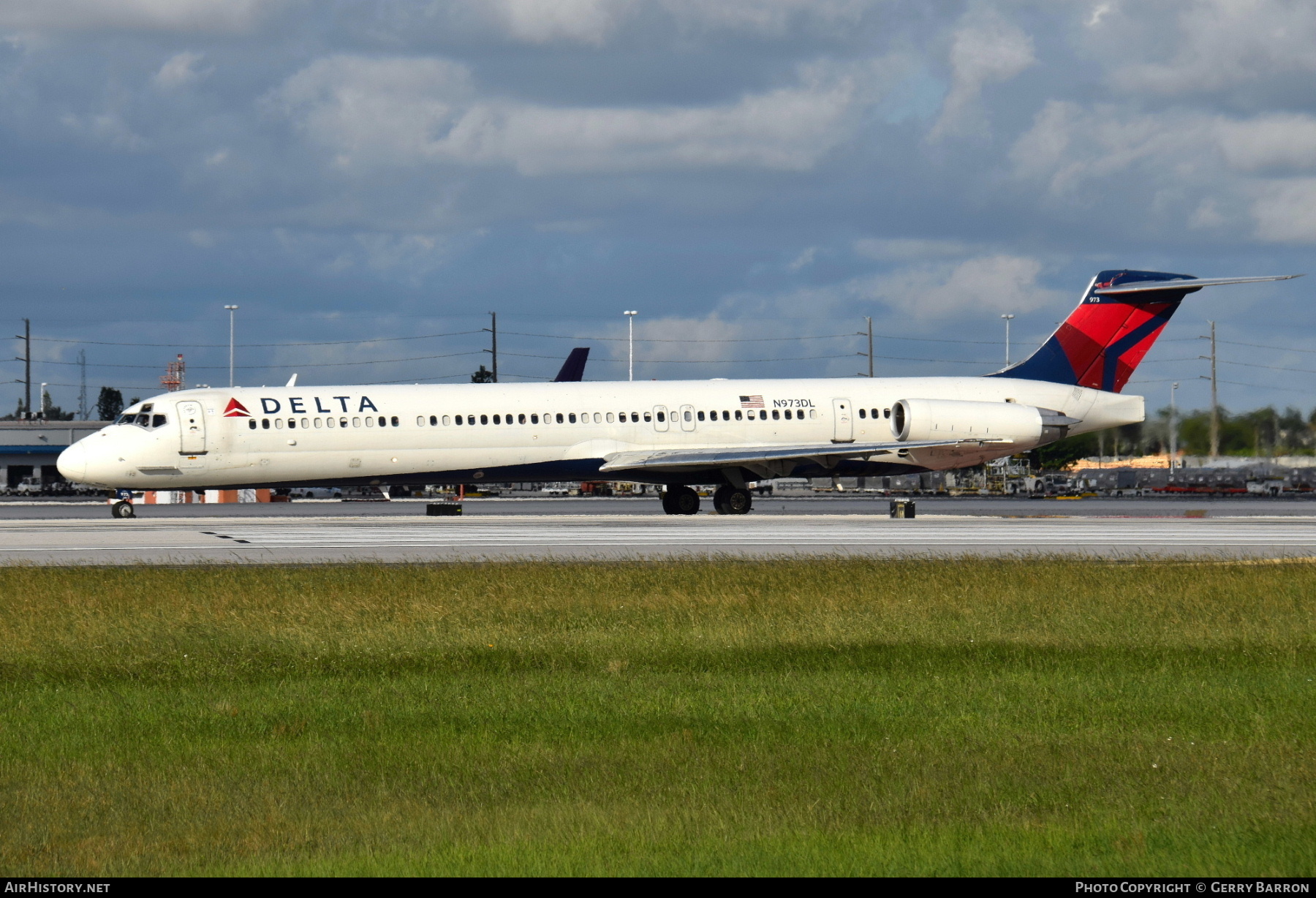 Aircraft Photo of N973DL | McDonnell Douglas MD-88 | Delta Air Lines | AirHistory.net #488822