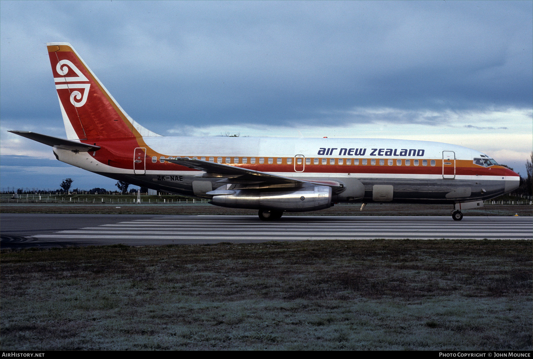 Aircraft Photo of ZK-NAE | Boeing 737-219 | Air New Zealand | AirHistory.net #488833