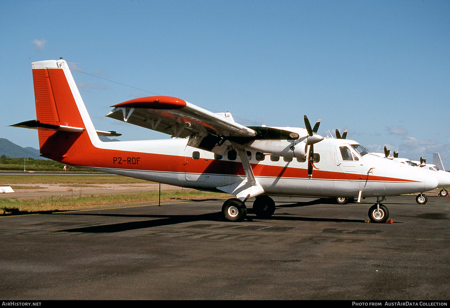 Aircraft Photo of P2-RDF | De Havilland Canada DHC-6-200 Twin Otter | AirHistory.net #488836
