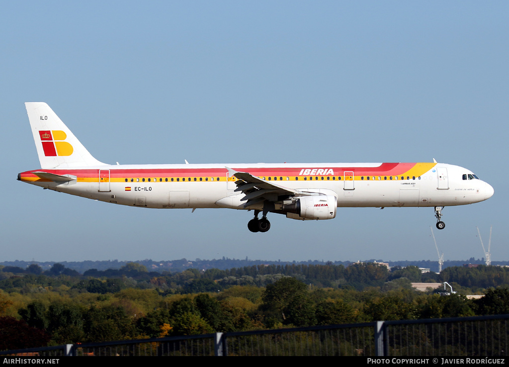 Aircraft Photo of EC-ILO | Airbus A321-211 | Iberia | AirHistory.net #488838