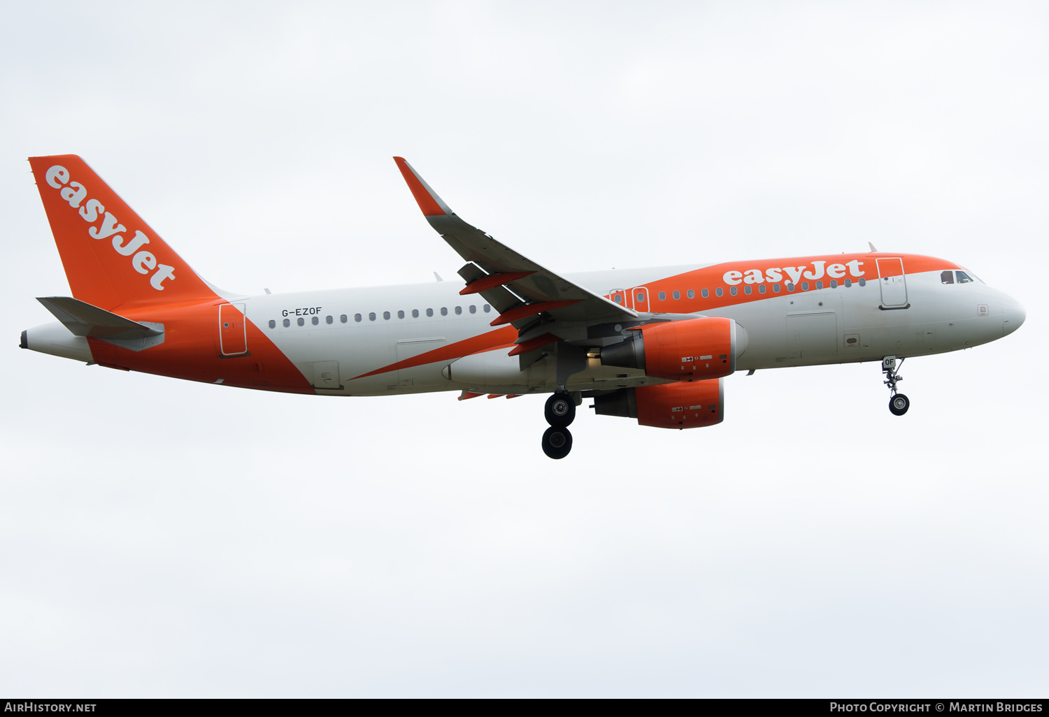 Aircraft Photo of G-EZOF | Airbus A320-214 | EasyJet | AirHistory.net #488857