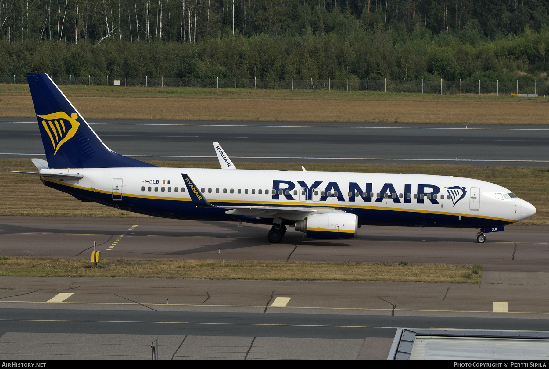 Aircraft Photo of EI-DLB | Boeing 737-8AS | Ryanair | AirHistory.net #488870