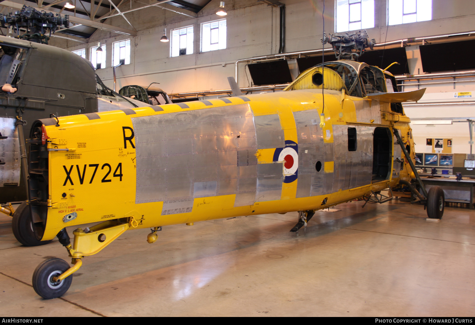 Aircraft Photo of XV724 | Westland WS-58 Wessex HC.2 | UK - Air Force | AirHistory.net #488890