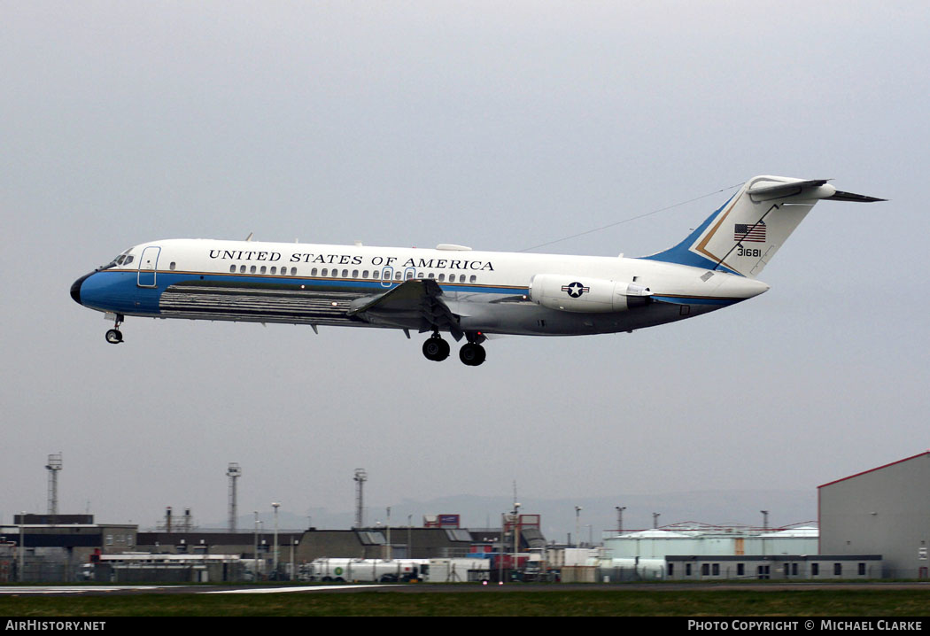 Aircraft Photo of 73-1681 / 31681 | McDonnell Douglas VC-9C (DC-9-32) | USA - Air Force | AirHistory.net #488891