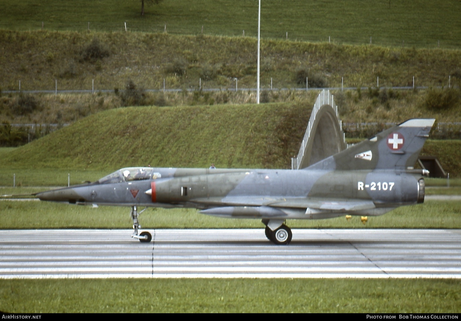 Aircraft Photo of R-2107 | Dassault Mirage IIIRS | Switzerland - Air Force | AirHistory.net #489043