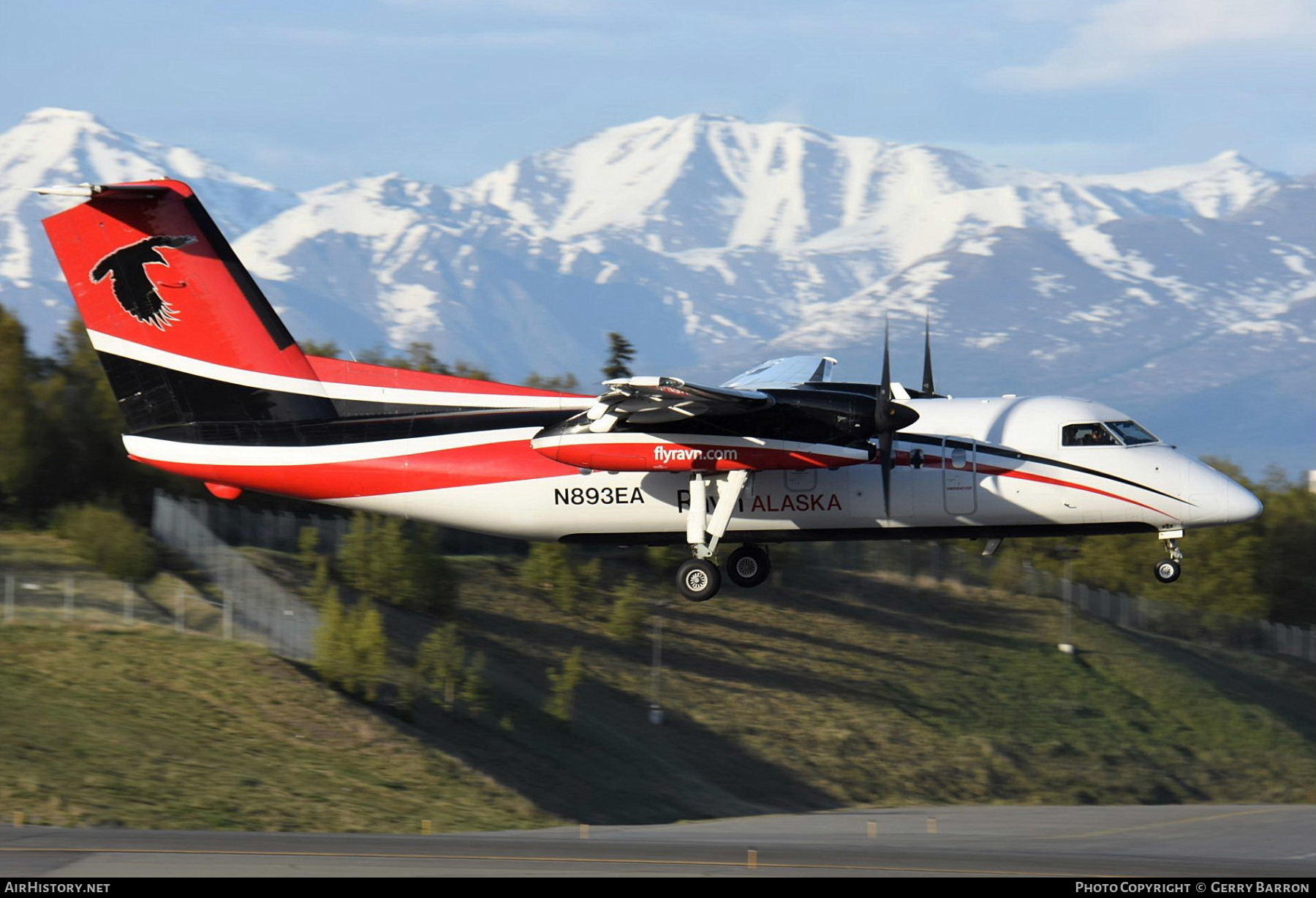 Aircraft Photo of N893EA | De Havilland Canada DHC-8-106 Dash 8 | Ravn Alaska | AirHistory.net #489055