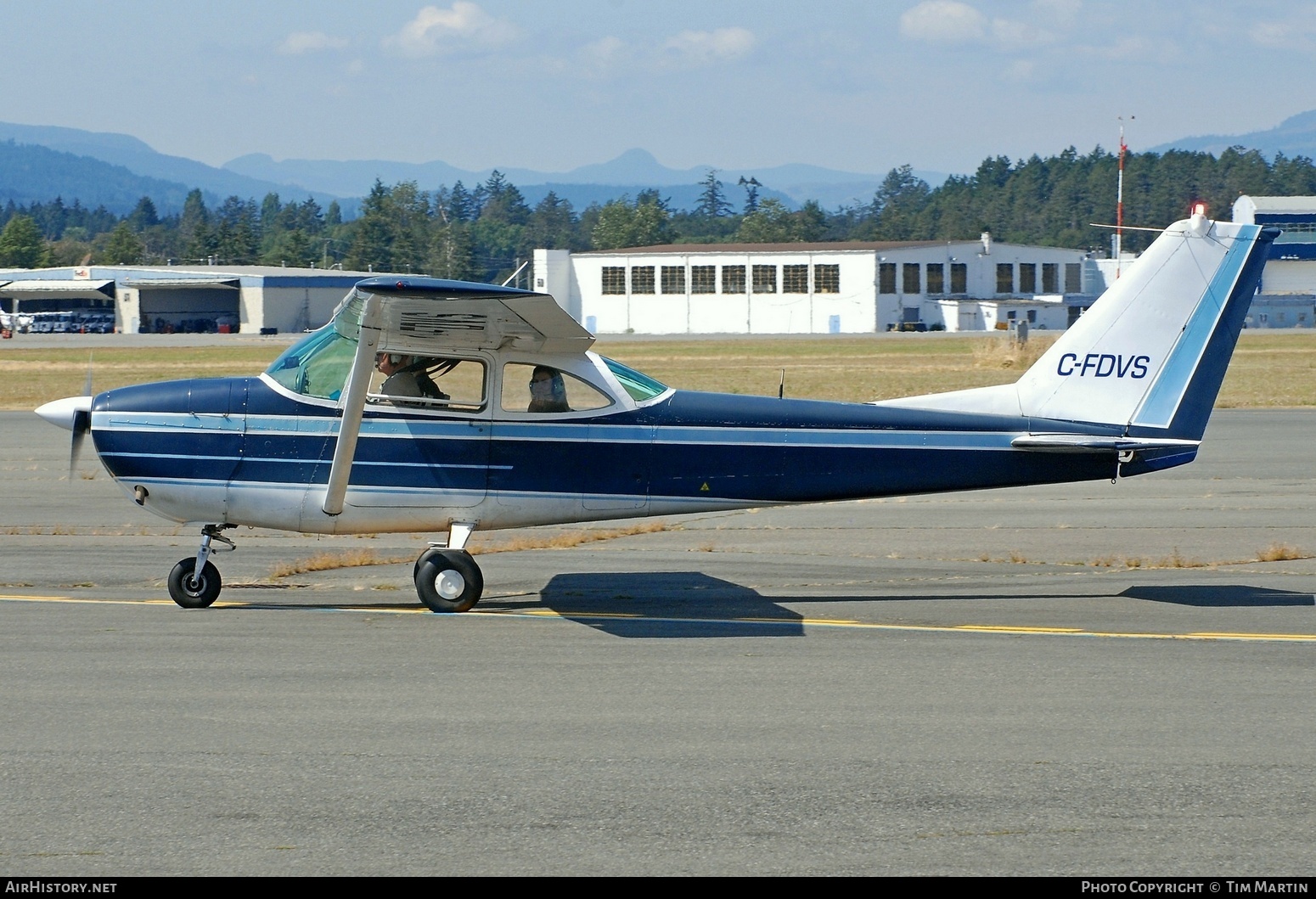 Aircraft Photo of C-FDVS | Cessna 172E Skyhawk | AirHistory.net #489107