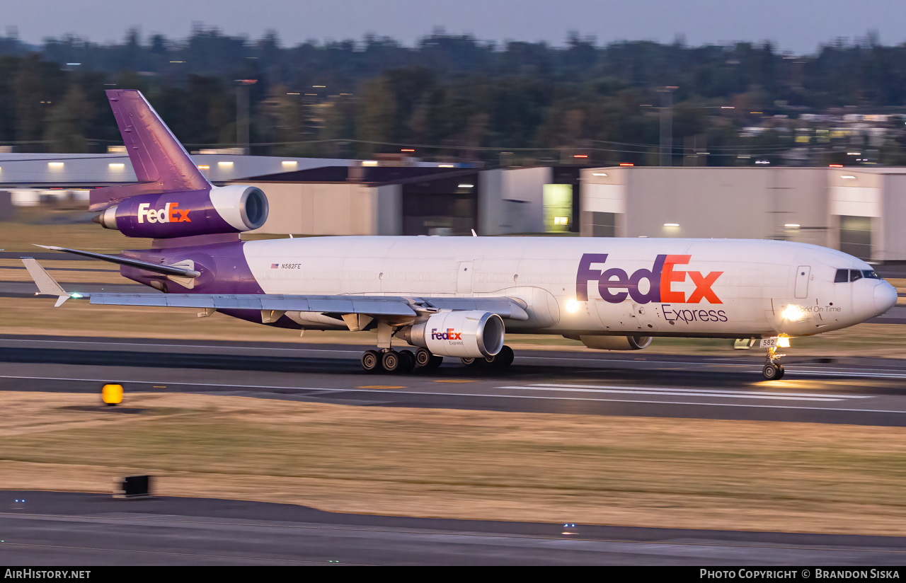 Aircraft Photo of N582FE | McDonnell Douglas MD-11/F | FedEx Express - Federal Express | AirHistory.net #489113