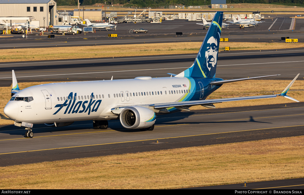Aircraft Photo of N929AK | Boeing 737-9 Max 9 | Alaska Airlines | AirHistory.net #489138