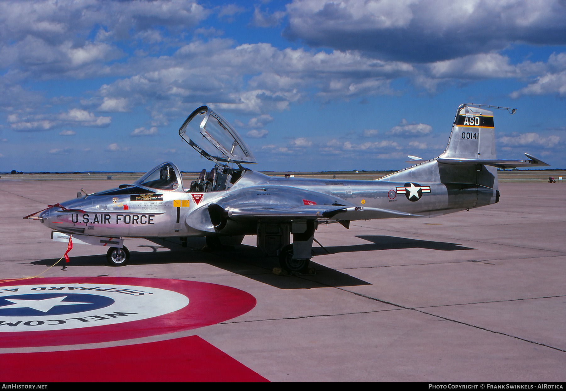 Aircraft Photo of 60-0141 / 00141 | Cessna T-37B Tweety Bird | USA - Air Force | AirHistory.net #489197