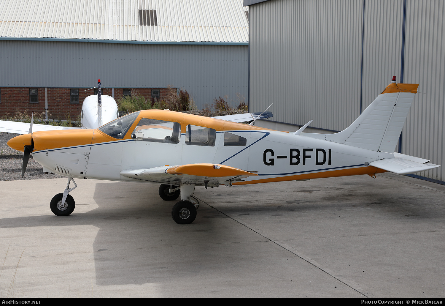 Aircraft Photo of G-BFDI | Piper PA-28-181 Cherokee Archer II | AirHistory.net #489203