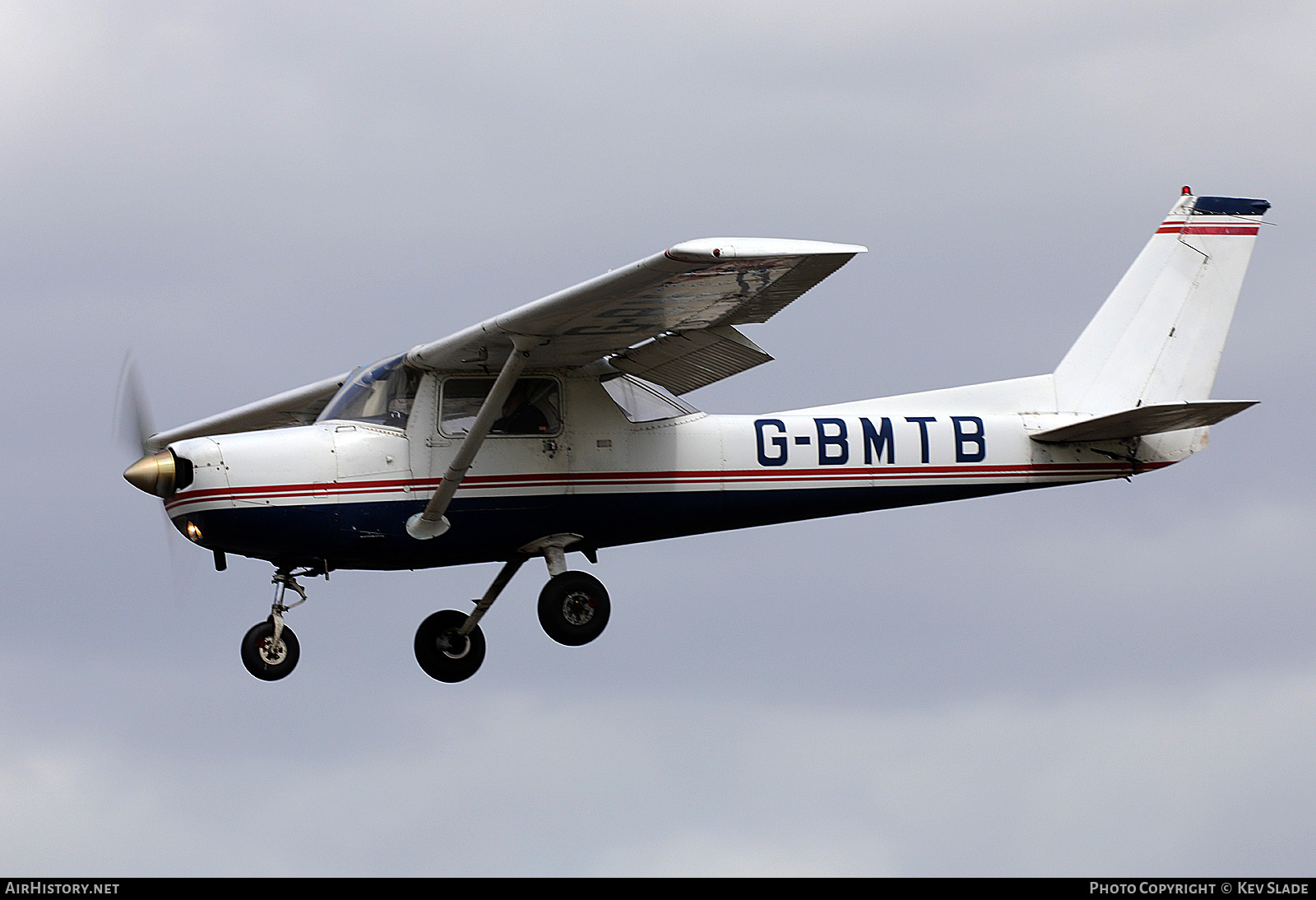 Aircraft Photo of G-BMTB | Cessna 152 | AirHistory.net #489207