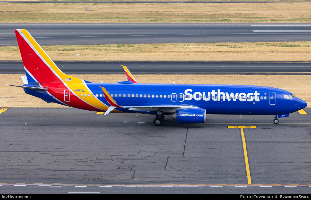 Aircraft Photo of N8571Z | Boeing 737-800 | Southwest Airlines | AirHistory.net #489386