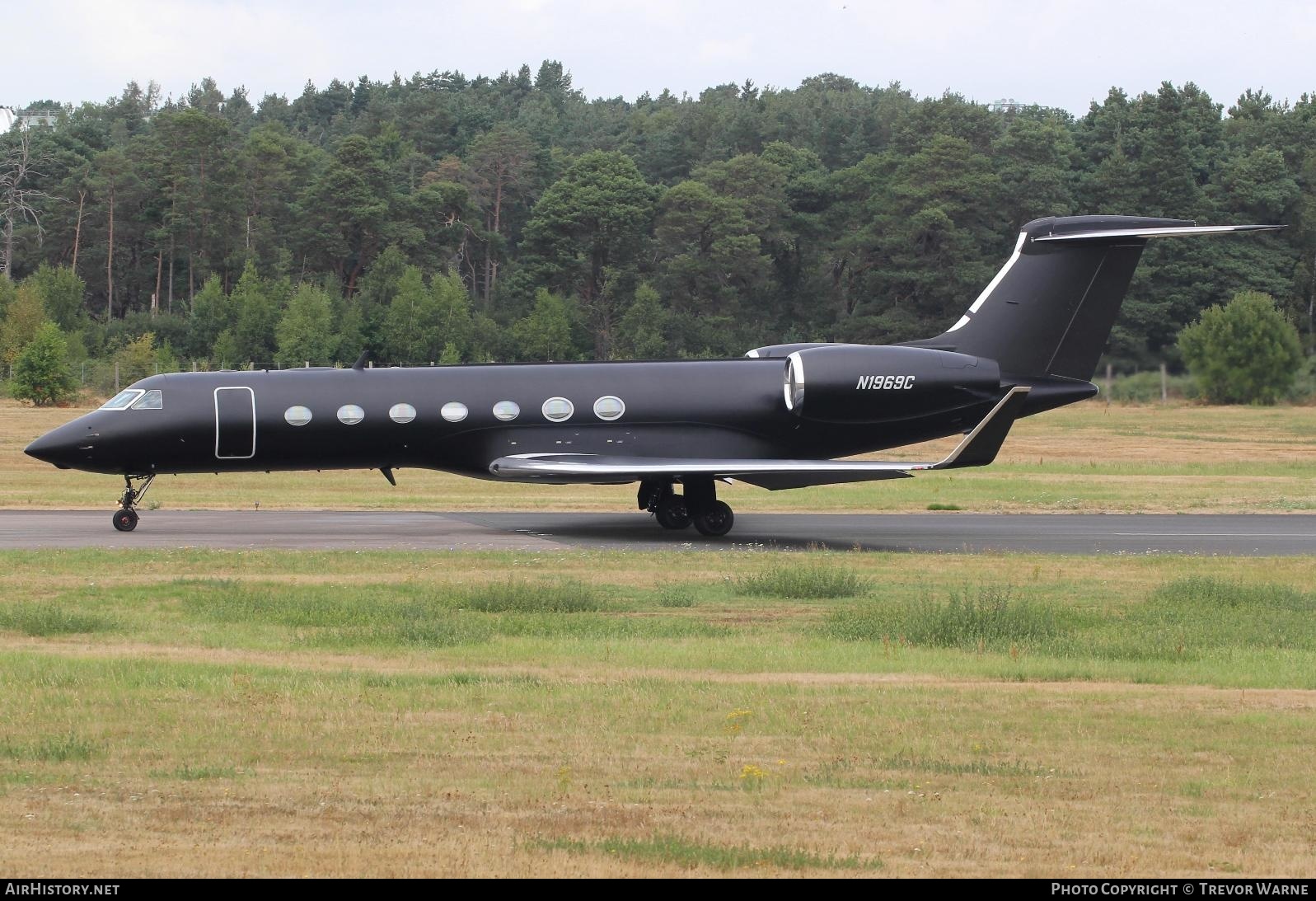 Aircraft Photo of N1969C Gulfstream Aerospace GVSP Gulfstream G550