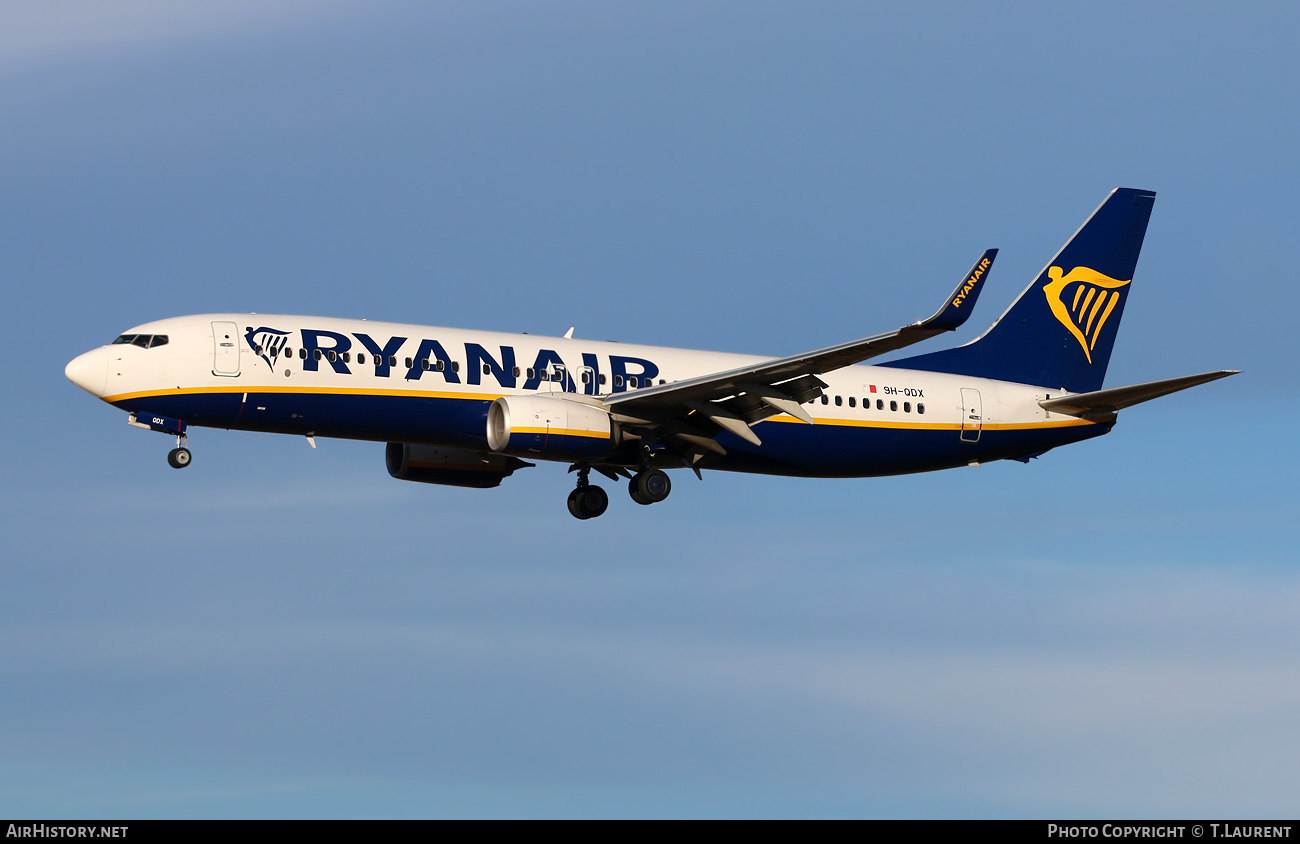Aircraft Photo of 9H-QDX | Boeing 737-800 | Ryanair | AirHistory.net #489650