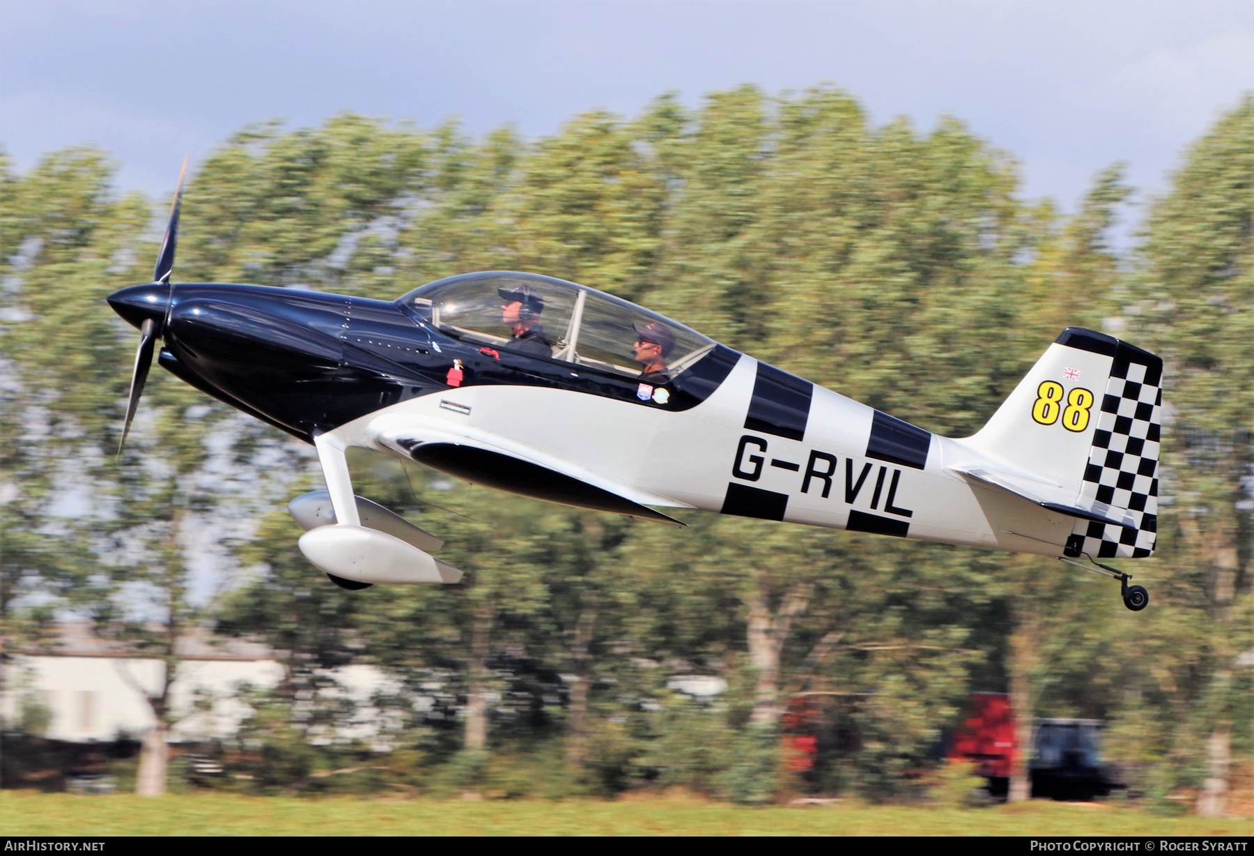 Aircraft Photo of G-RVIL | Van's RV-4 | AirHistory.net #489678