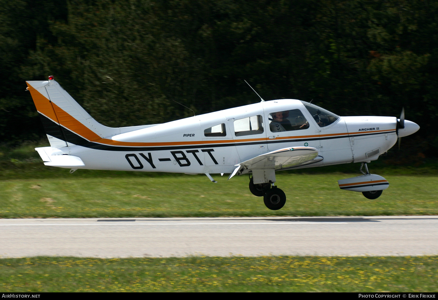 Aircraft Photo of OY-BTT | Piper PA-28-181 Archer II | AirHistory.net #489698