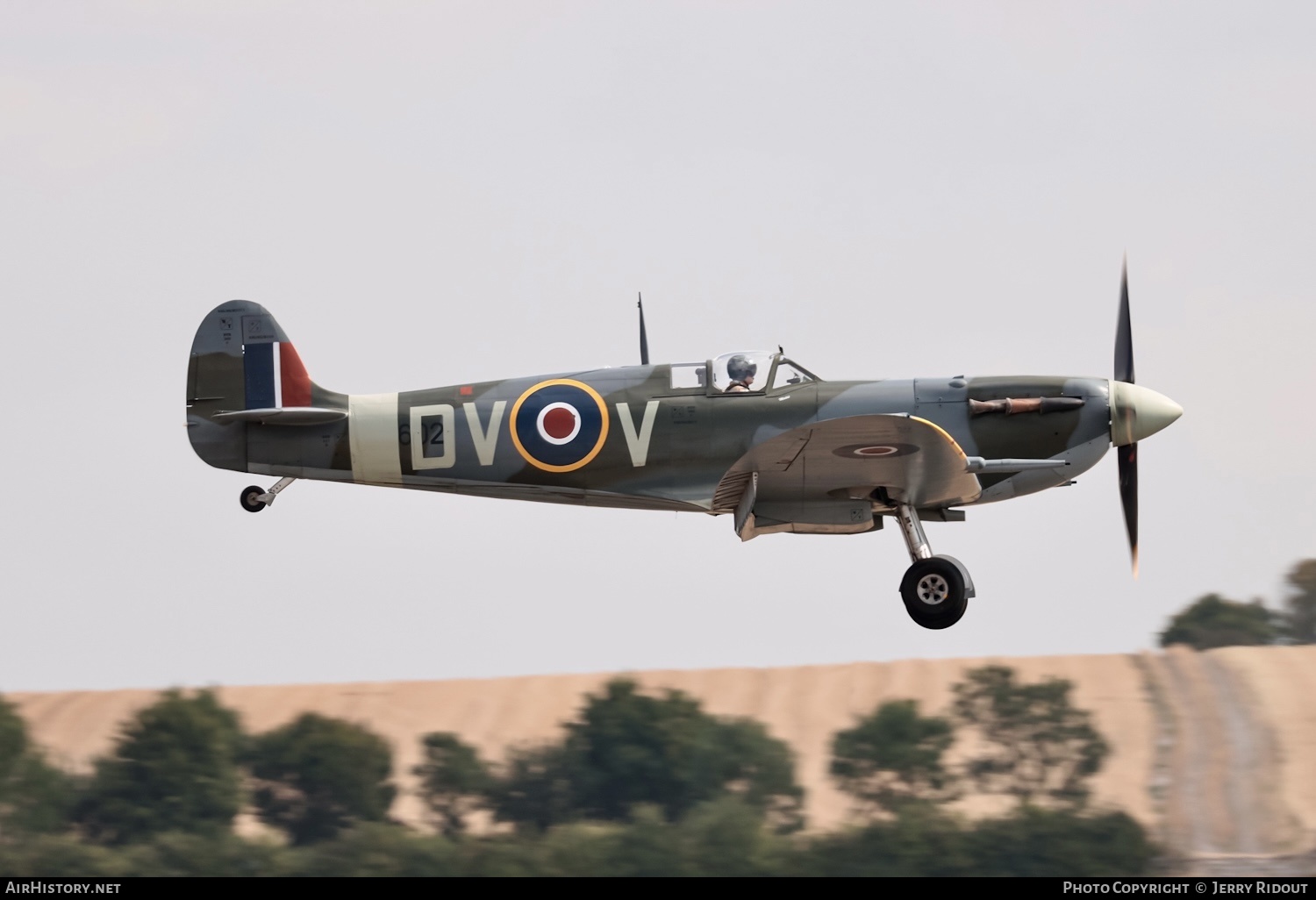 Aircraft Photo of G-IBSY / EE602 | Supermarine 349 Spitfire LF5C | UK - Air Force | AirHistory.net #489750