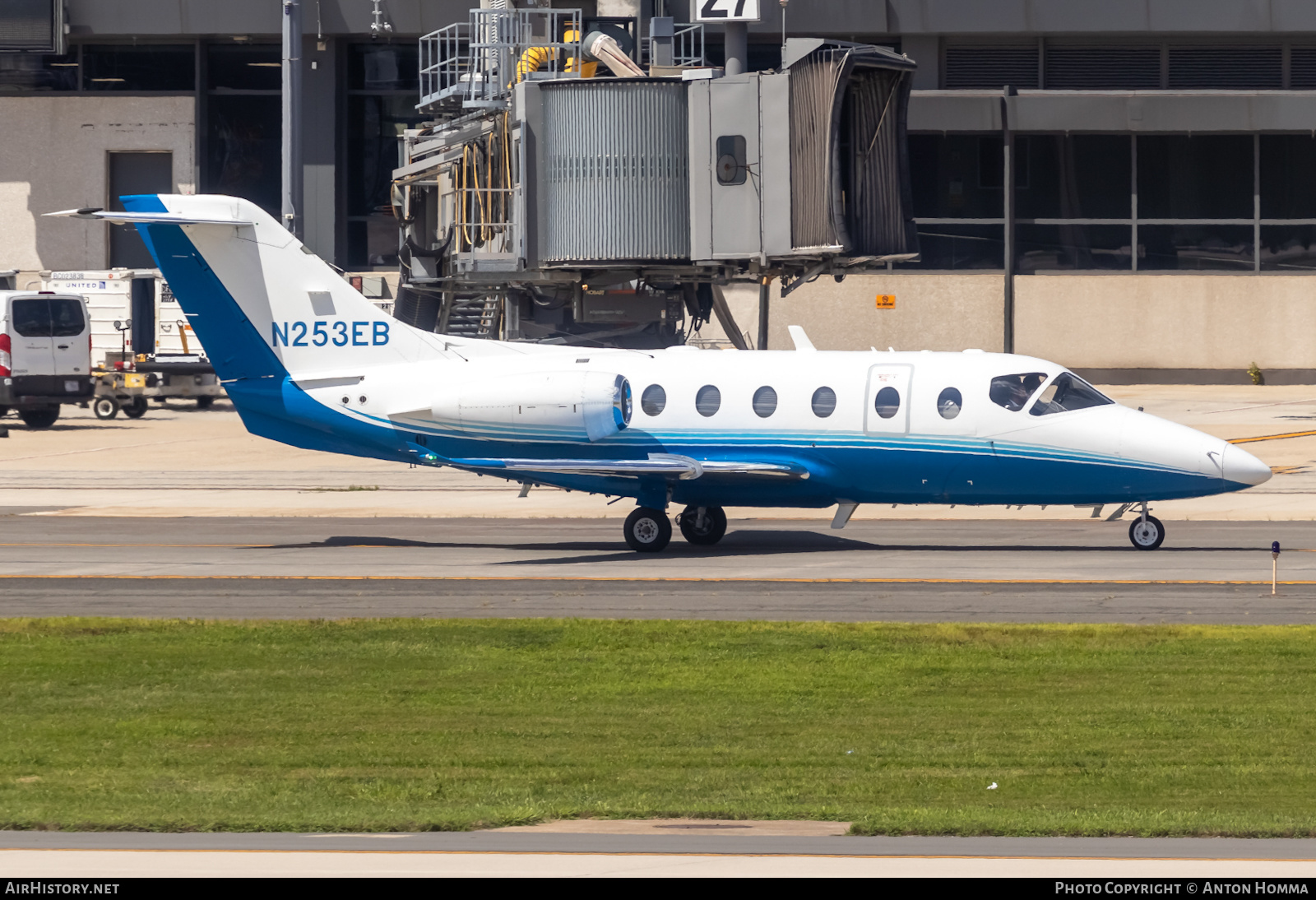 Aircraft Photo of N253EB | Beech Beechjet 400XTi | AirHistory.net #489767