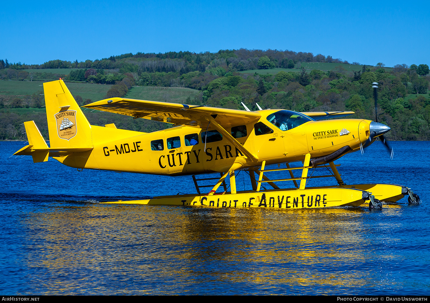 Aircraft Photo of G-MDJE | Cessna 208 Caravan I | Loch Lomond Seaplanes | AirHistory.net #489912