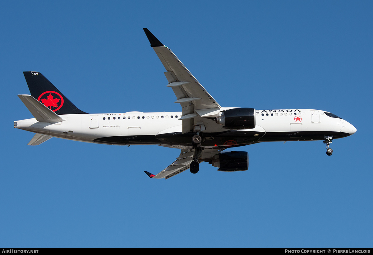 Aircraft Photo of C-GTZS | Airbus A220-371 (BD-500-1A11) | Air Canada | AirHistory.net #489953