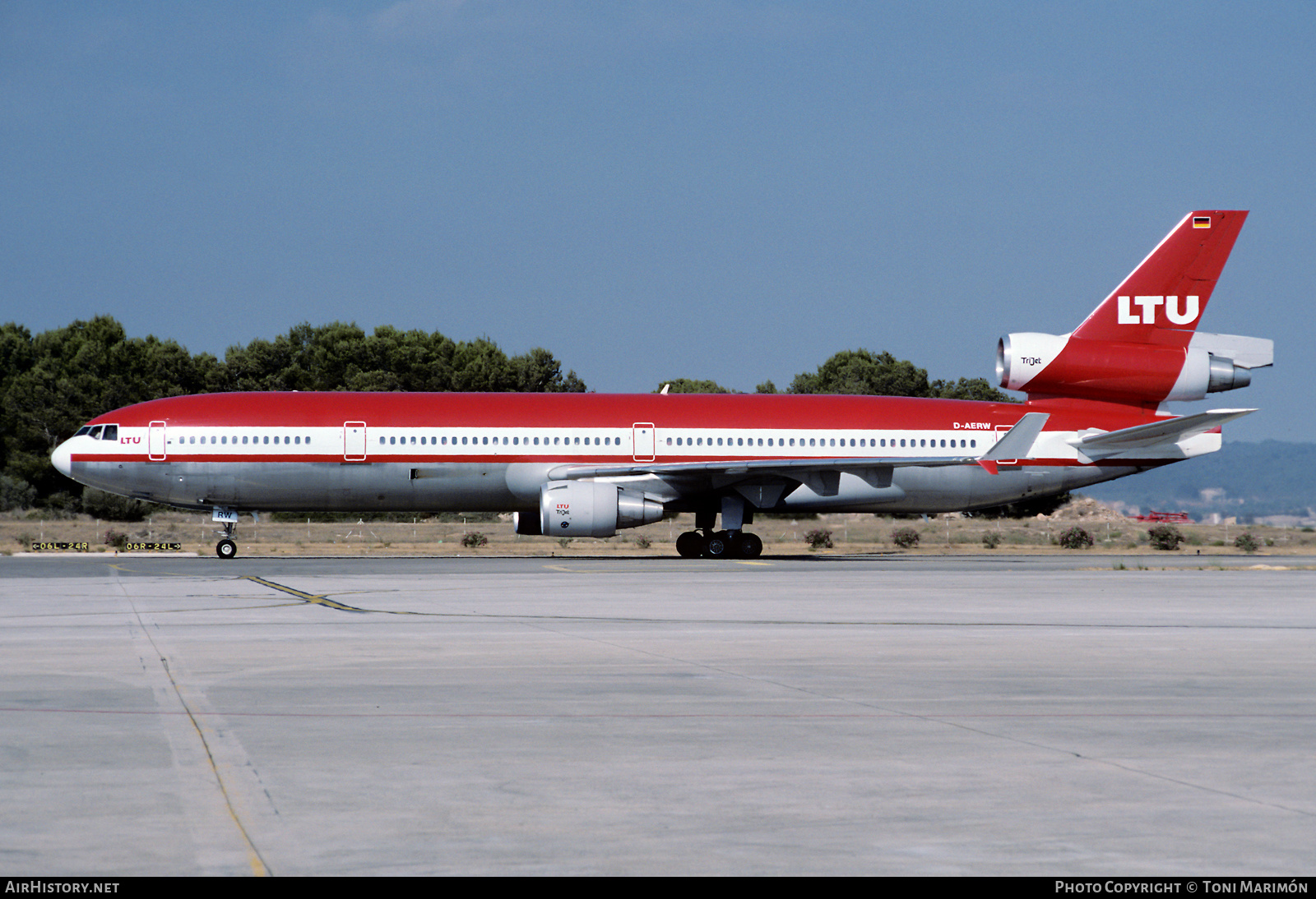 Aircraft Photo of D-AERW | McDonnell Douglas MD-11 | LTU - Lufttransport-Unternehmen | AirHistory.net #489964