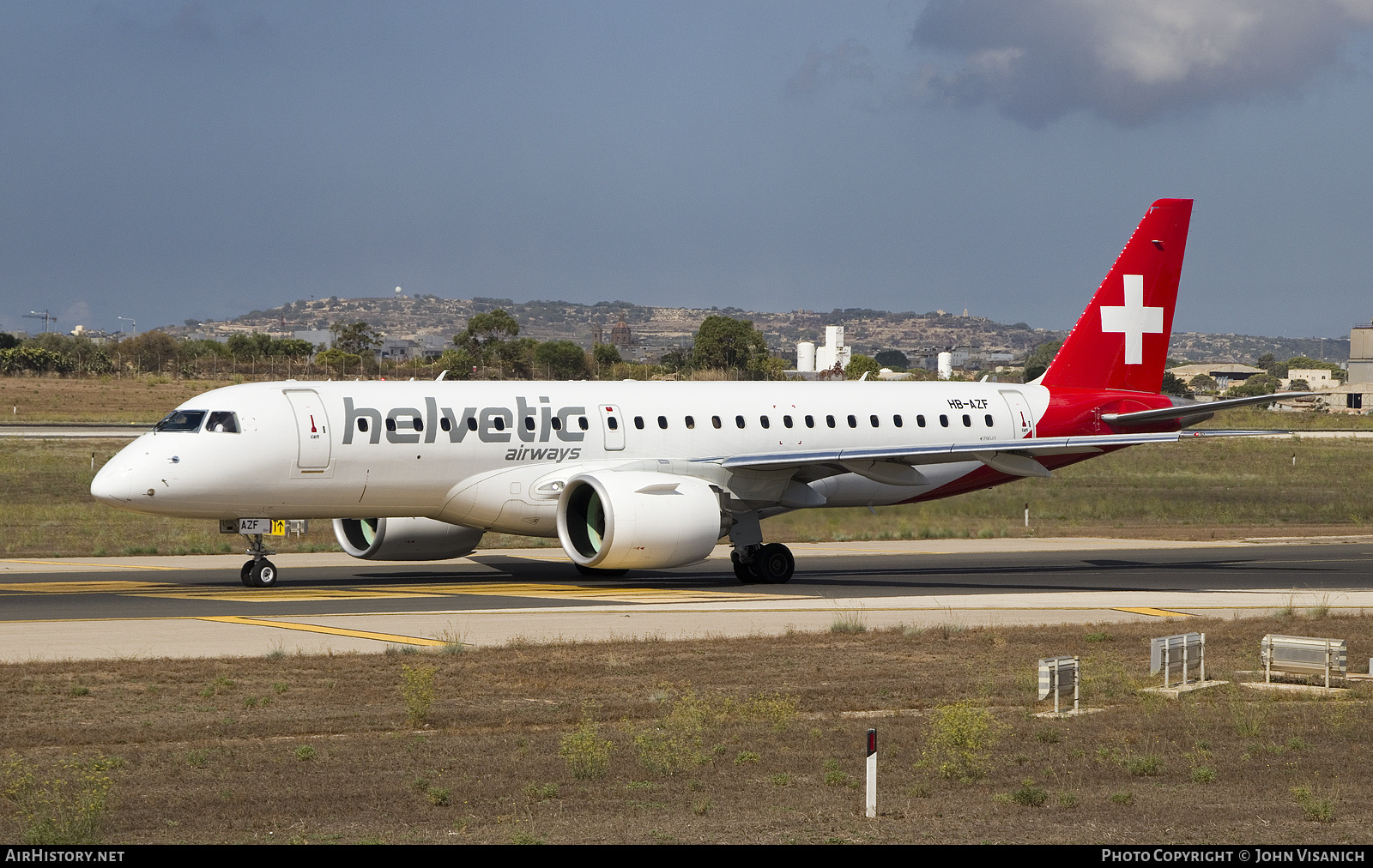 Aircraft Photo of HB-AZF | Embraer 190-E2 (ERJ-190-300) | Helvetic Airways | AirHistory.net #490003