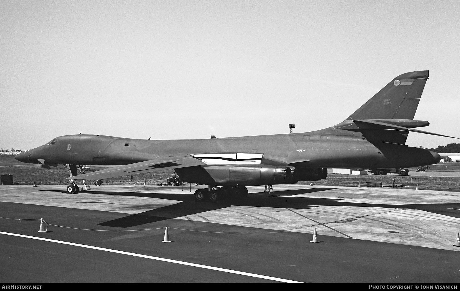 Aircraft Photo of 86-0123 / 60123 | Rockwell B-1B Lancer | USA - Air Force | AirHistory.net #490006