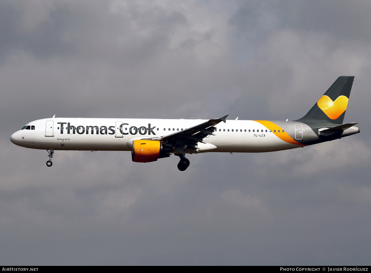 Aircraft Photo of YL-LCX | Airbus A321-211 | Thomas Cook Airlines | AirHistory.net #490046