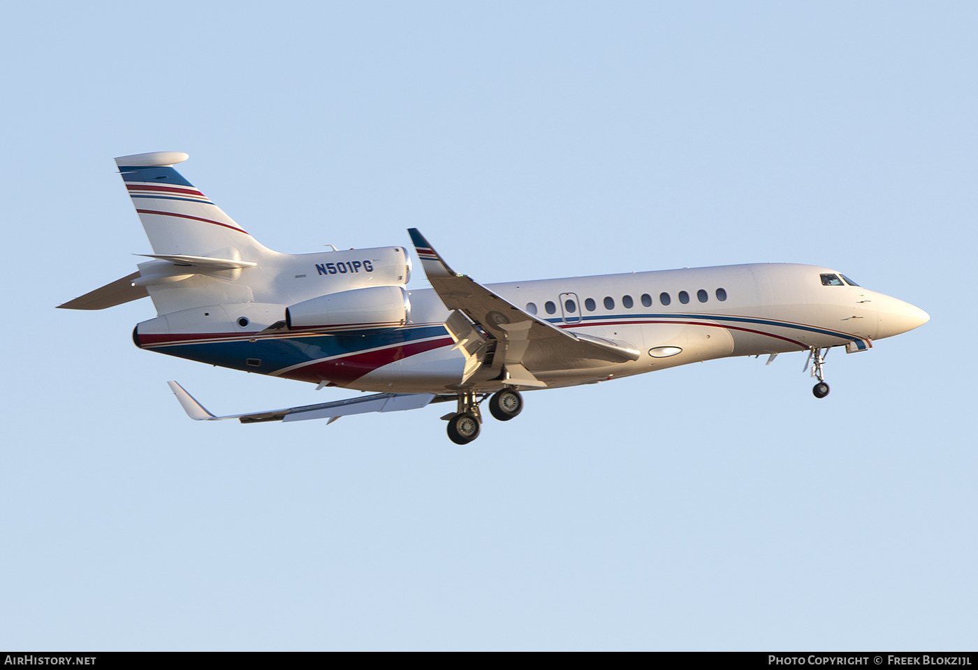 Aircraft Photo of N501PG | Dassault Falcon 7X | AirHistory.net #490223
