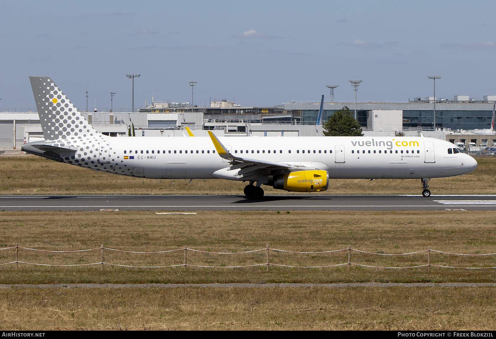 Aircraft Photo of EC-MMU | Airbus A321-231 | Vueling Airlines | AirHistory.net #490233