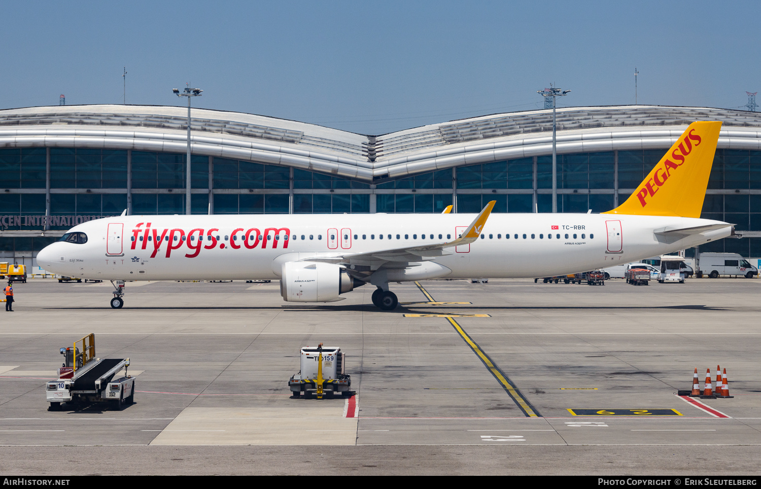 Aircraft Photo of TC-RBR | Airbus A321-251NX | Pegasus Airlines | AirHistory.net #490263