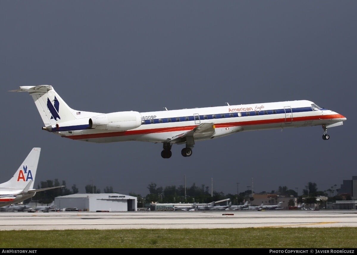 Aircraft Photo of N600BP | Embraer ERJ-145LR (EMB-145LR) | American Eagle | AirHistory.net #490297