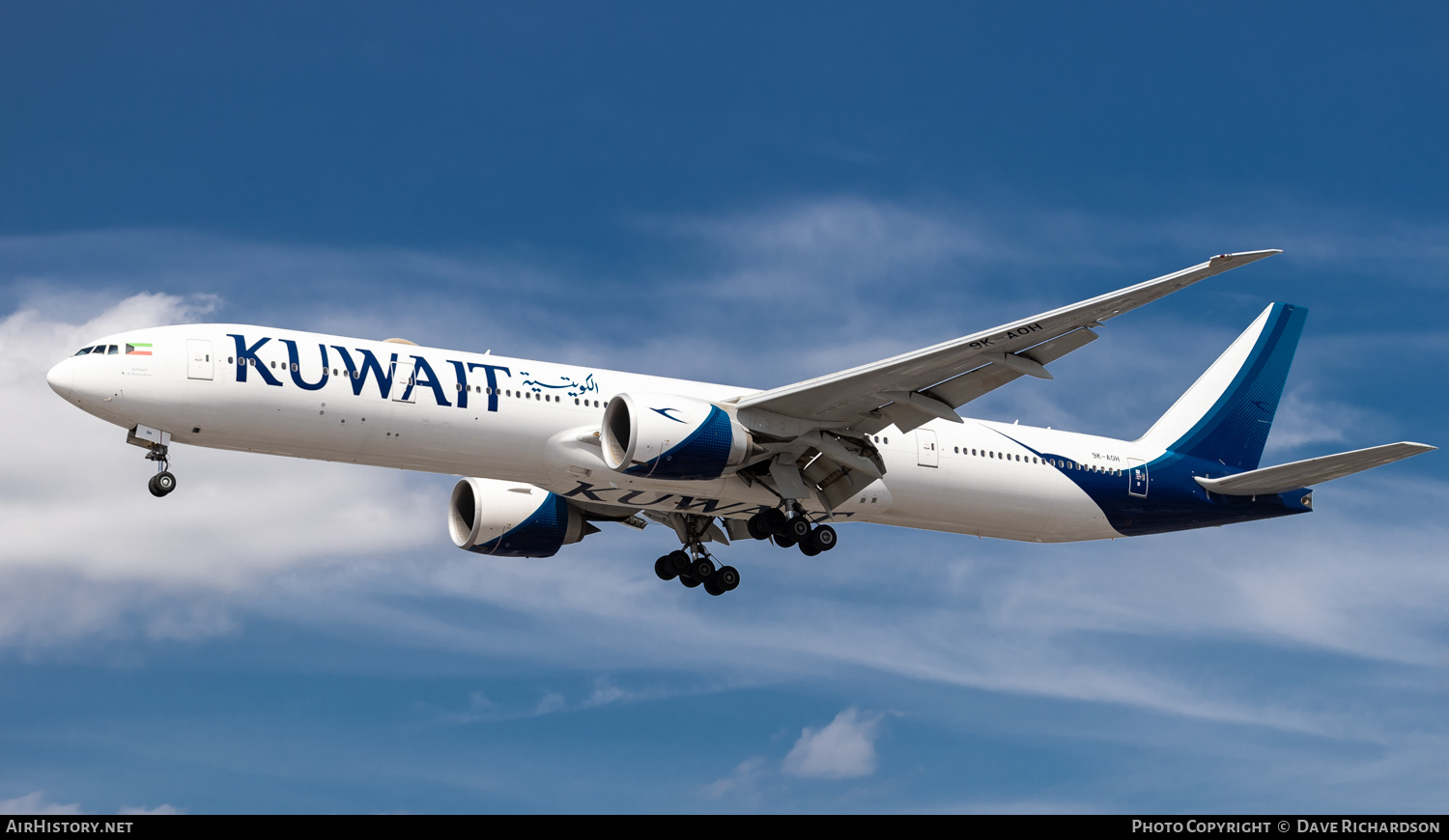 Aircraft Photo of 9K-AOH | Boeing 777-300/ER | Kuwait Airways | AirHistory.net #490385