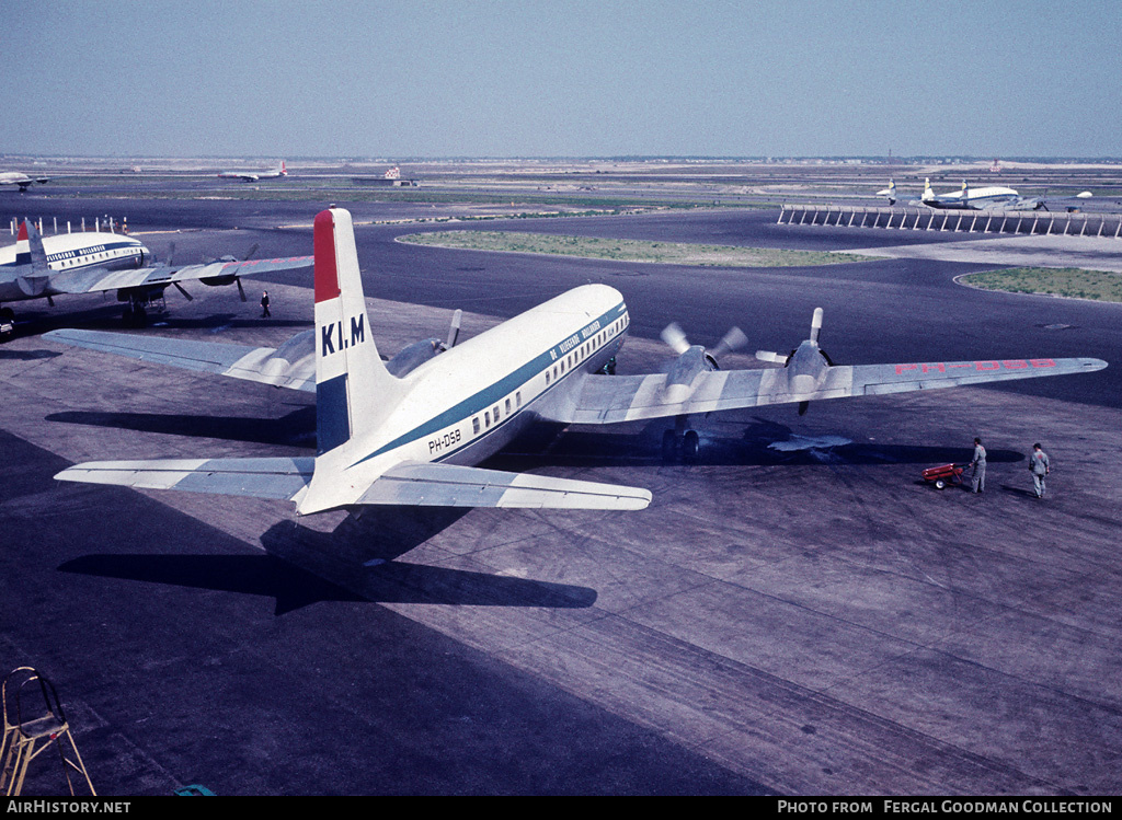 Aircraft Photo of PH-DSB | Douglas DC-7C | KLM - Royal Dutch Airlines | AirHistory.net #490458