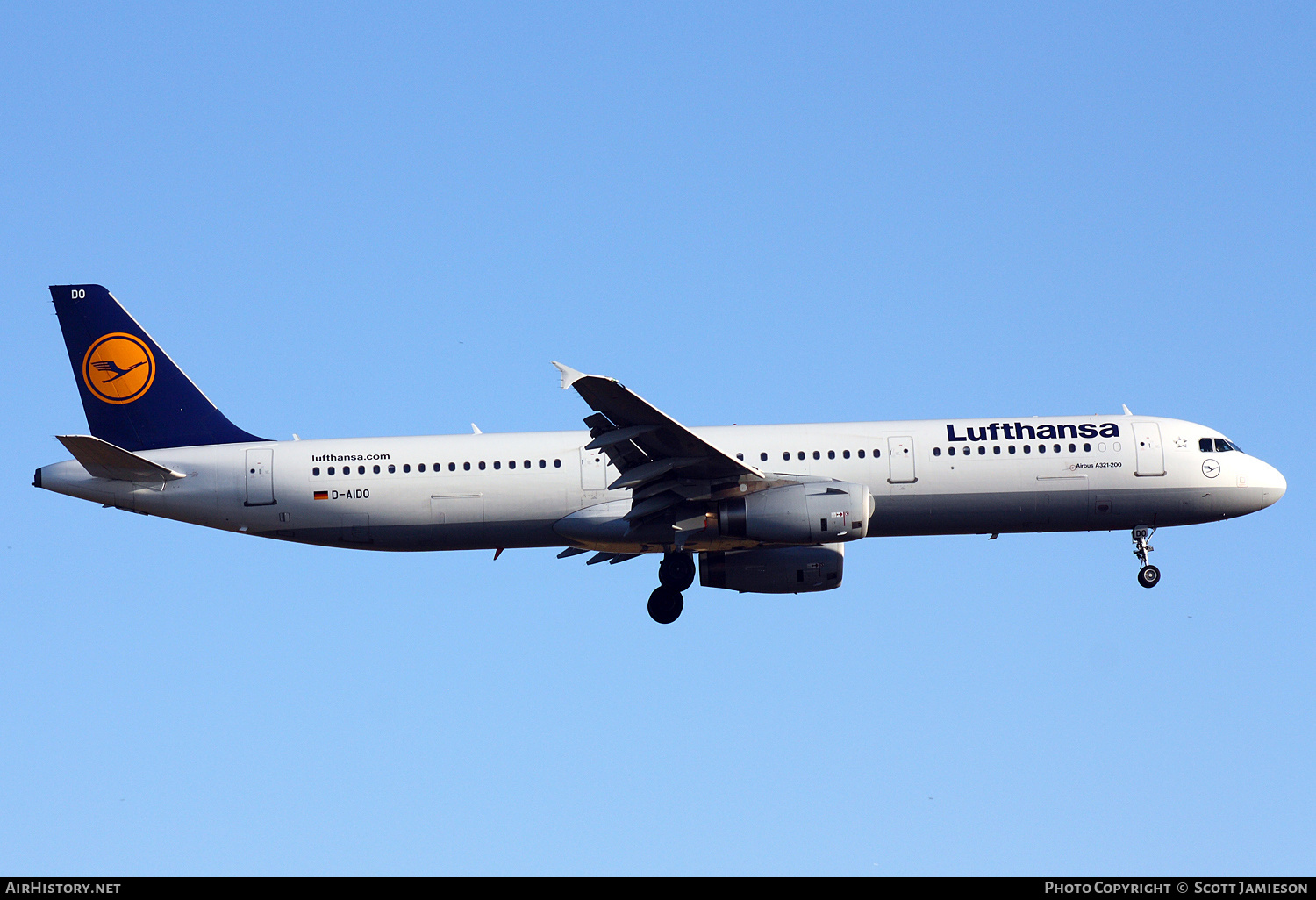 Aircraft Photo of D-AIDO | Airbus A321-231 | Lufthansa | AirHistory.net #490461