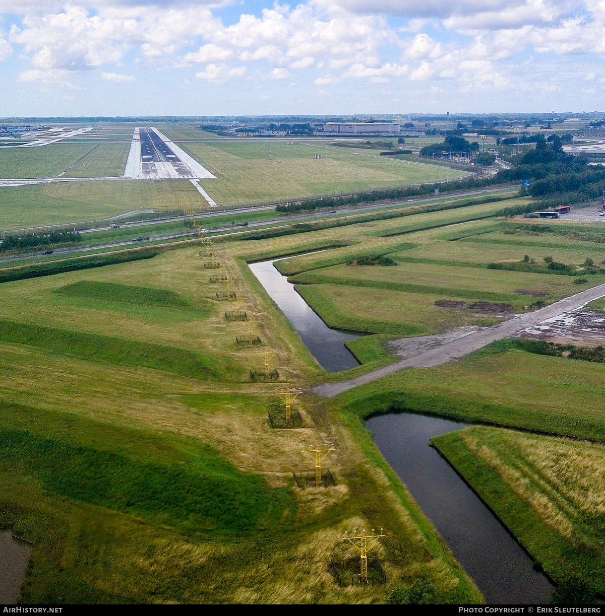 Airport photo of Amsterdam - Schiphol (EHAM / AMS) in Netherlands | AirHistory.net #490512