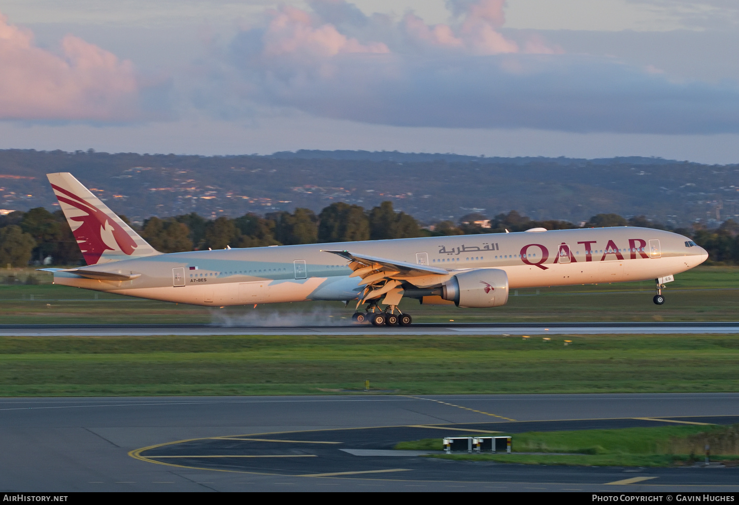 Aircraft Photo of A7-BES | Boeing 777-300/ER | Qatar Airways | AirHistory.net #490535