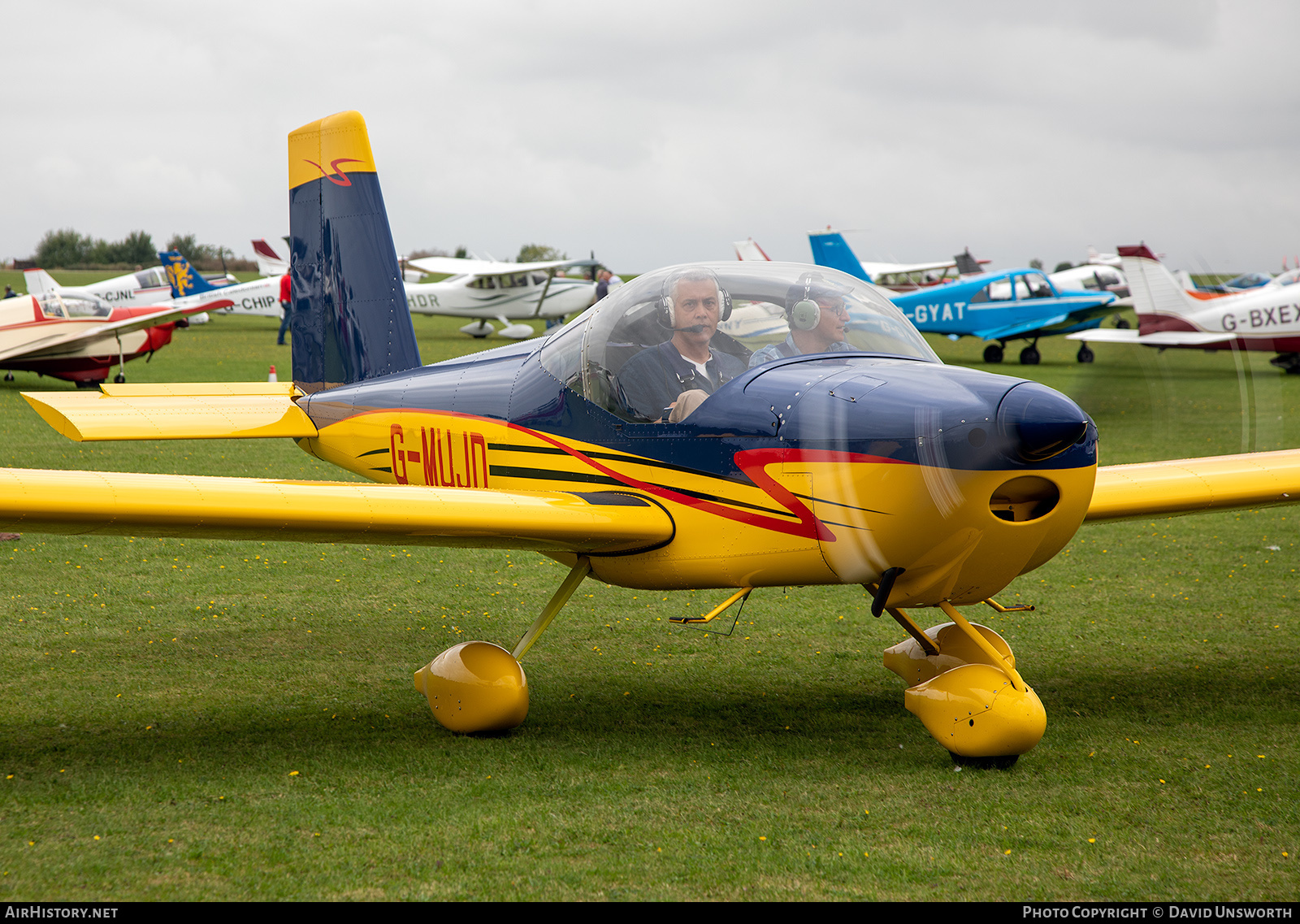 Aircraft Photo of G-MUJD | Van's RV-12 | AirHistory.net #490660