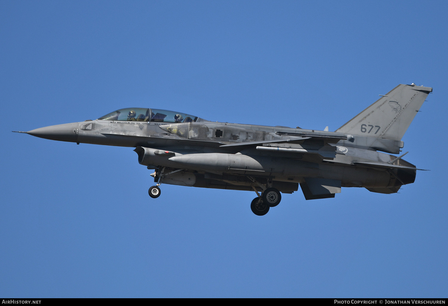 Aircraft Photo of 677 | Lockheed Martin F-16D Fighting Falcon | Singapore - Air Force | AirHistory.net #490749