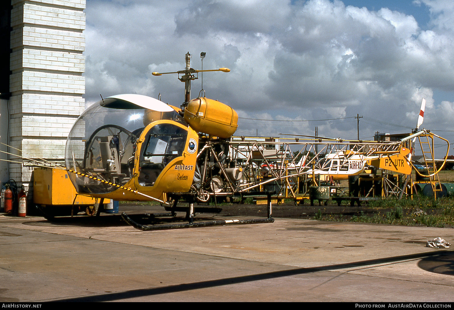Aircraft Photo of P2-UTR | Bell 47G-3B-1 | Airfast Charter | AirHistory.net #490858