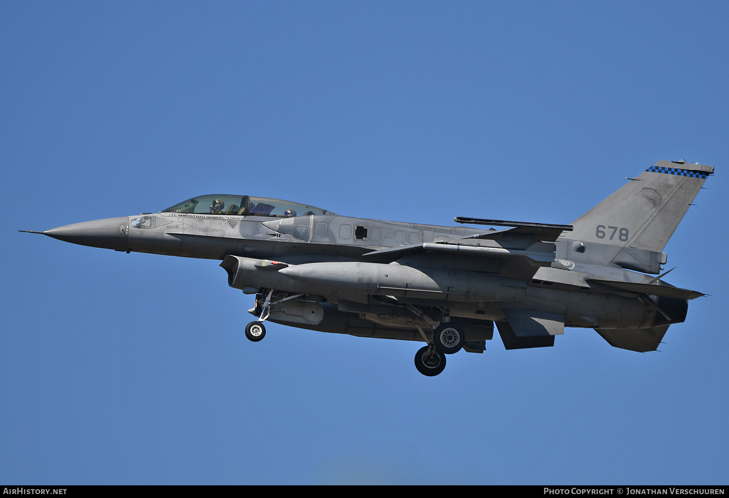 Aircraft Photo of 678 | Lockheed Martin F-16D Fighting Falcon | Singapore - Air Force | AirHistory.net #490922